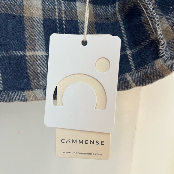 Commense Oversized Plaid Shirt - Picture 5 of 6